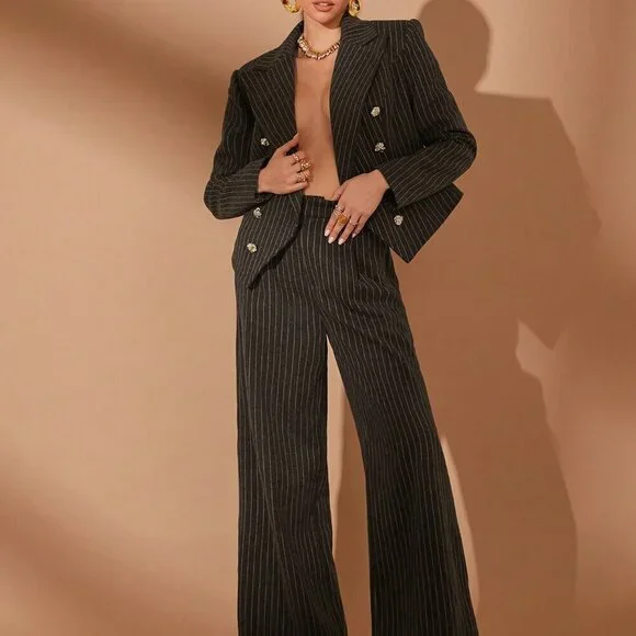 Olive Green Elegant Women's Suit Set - Picture 4 of 8